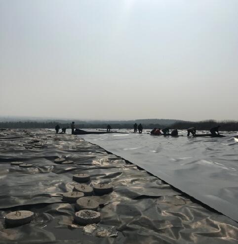 填埋場的HDPE土工膜覆蓋方式有哪些？